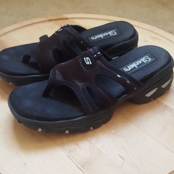 skechers sport flip flops